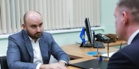 Губернатор Вячеслав Федорищев провел рабочую встречу с главой Жигулевска Ильей Сухих - TltGorod.Ru