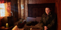 «Да чему тут радоваться!» Как в полусгоревшем доме выживает бабушка Валя — репортаж - Тольятти.Ru