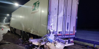На обходе Тольятти минивэн врезался в грузовик. Погибли люди - TLT.Ru