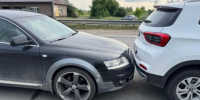 Под Тольятти водитель иномарки врезался в автомобиль, а затем сбил женщину - TLT.Ru