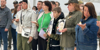 Мы помним! Сотрудники полиции, ветераны органов внутренних дел, общественники и многие тольяттинцы приняли участие во Всероссийской акции «Свеча памяти» - ТК ТОЛЬЯТТИ 24