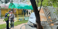 Тольяттинец врезался в забор из-за плохого самочувствия - Волга Ньюс Тольятти