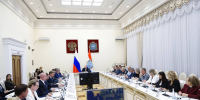Вячеслав Федорищев на оперативном совещании рассмотрел итоги летней оздоровительной кампании, обращения граждан и эпидобстановку в регионе - TLT.Ru