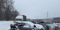 В Ставропольском районе столкнулись четыре автомобиля, есть пострадавший - Волга Ньюс Тольятти