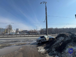 В Тольятти иномарка врезалась в столб. Пострадала женщина